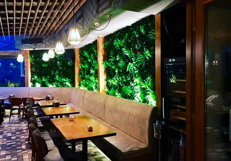 Impacto ambiental y sostenibilidad de los jardines verticales artificiales